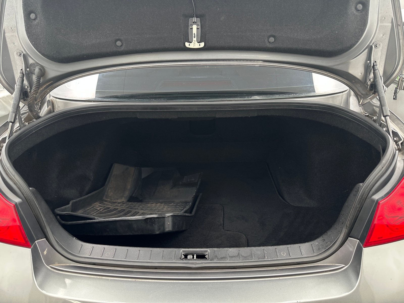 Thumbnail: 2013 INFINITI G37 - 6