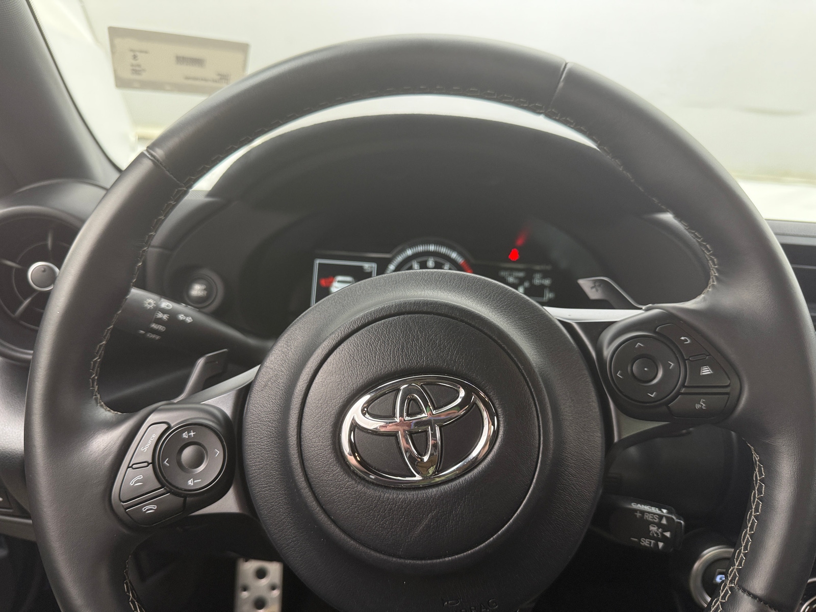 Thumbnail: 2023 Toyota GR86 - 3