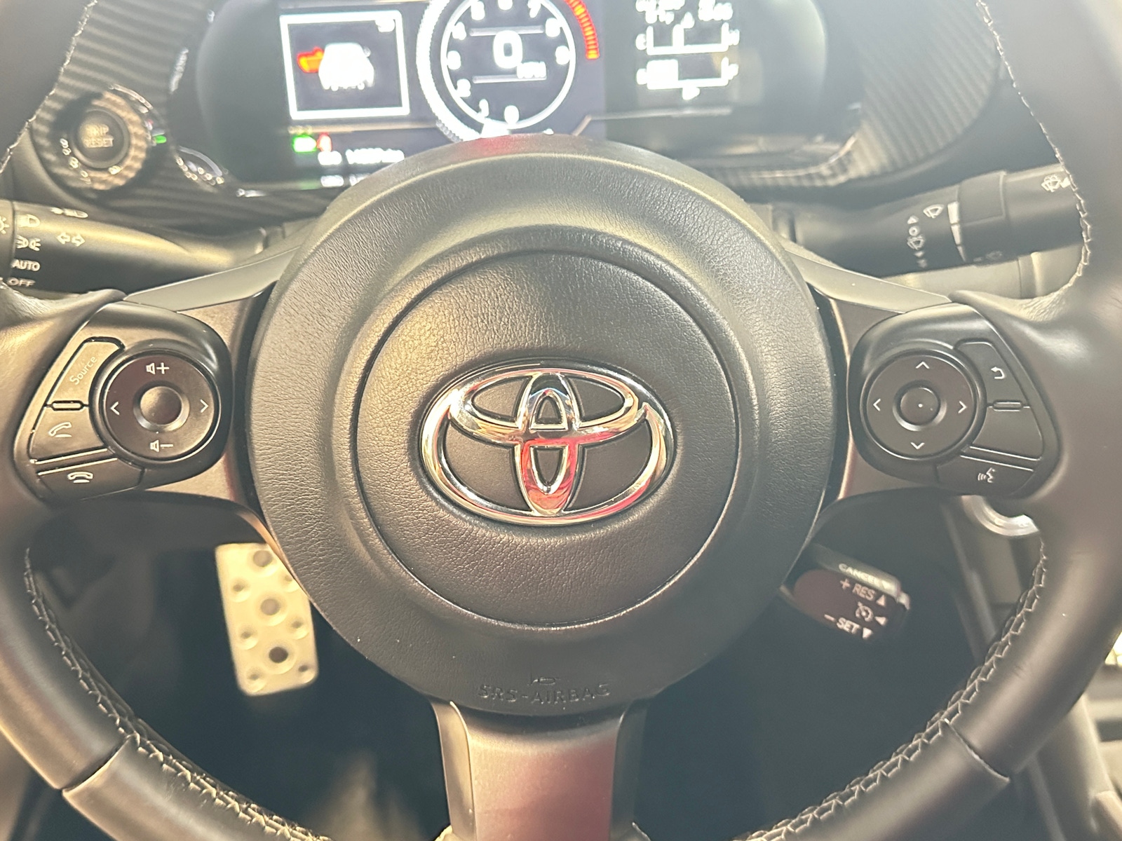 Thumbnail: 2023 Toyota GR86 - 3