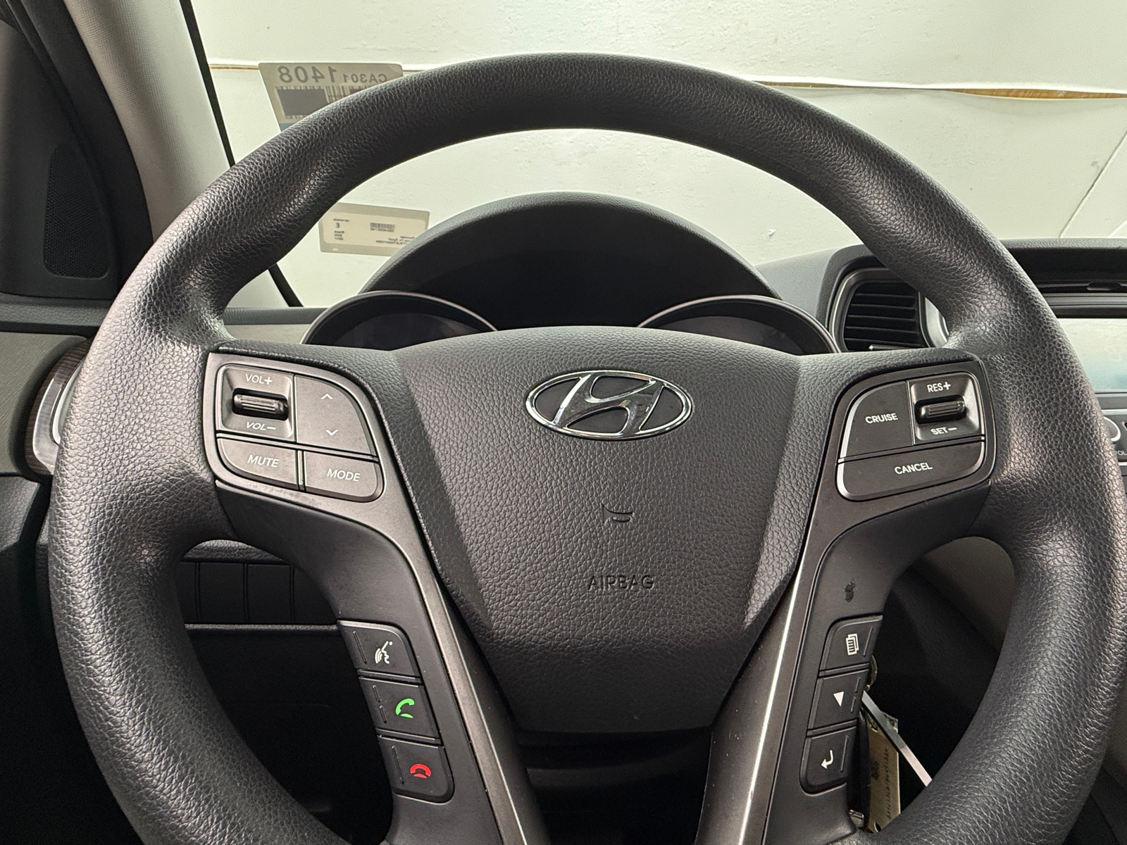Thumbnail: 2017 Hyundai Santa Fe - 5