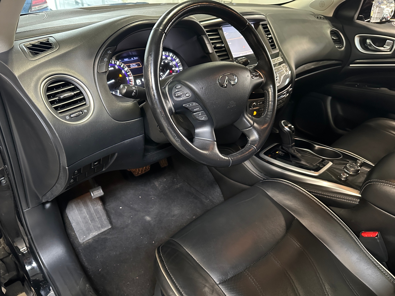 Thumbnail: 2018 INFINITI QX60 - 2