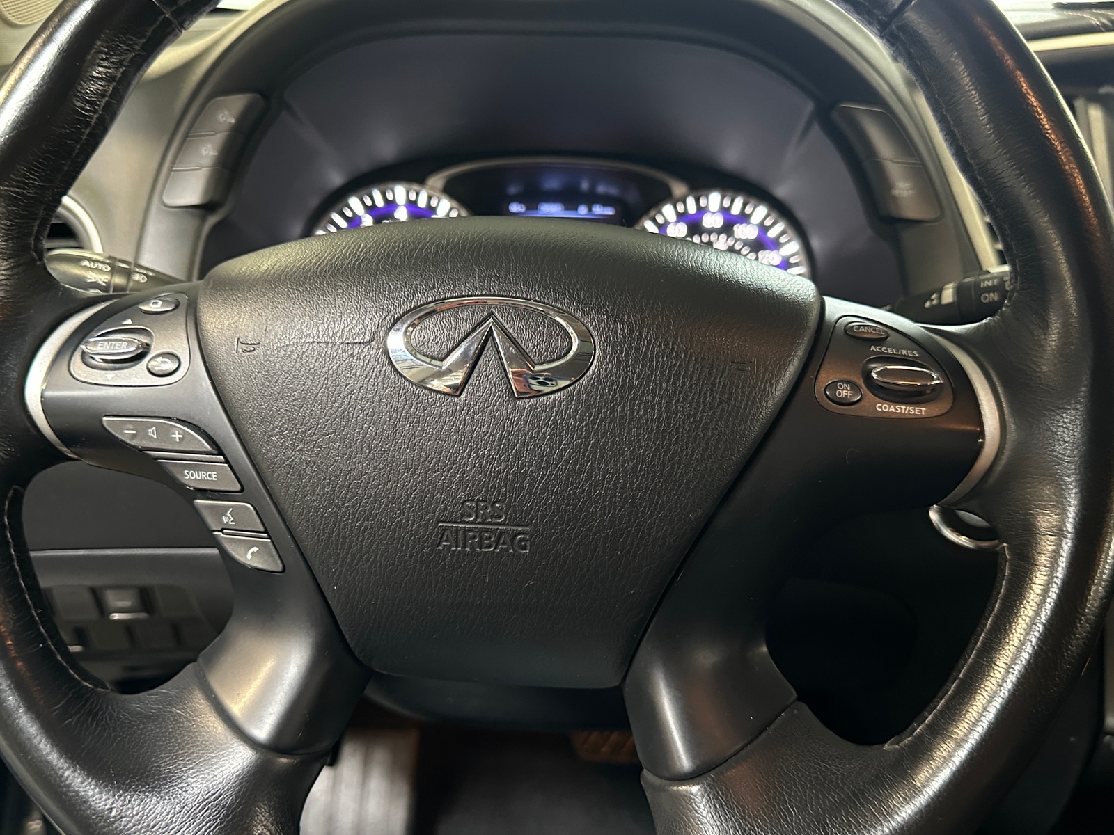 Thumbnail: 2018 INFINITI QX60 - 4