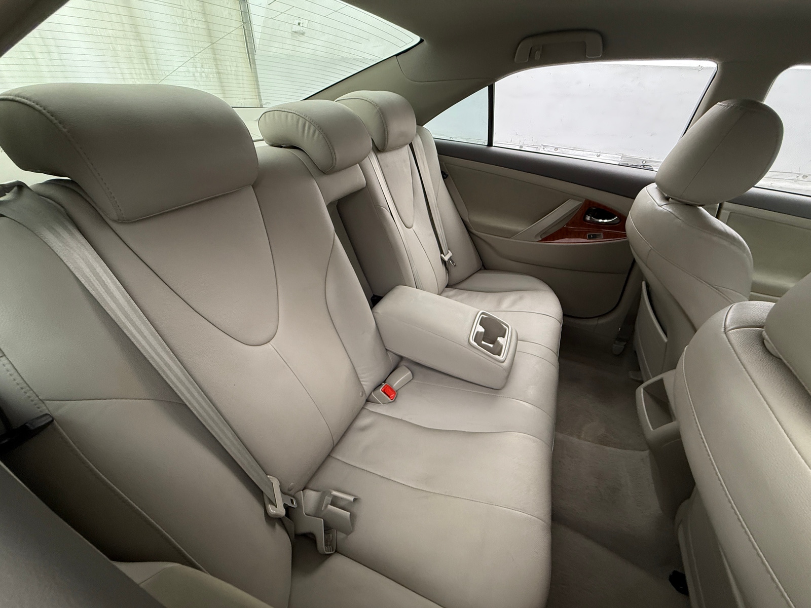 Thumbnail: 2011 Toyota Camry - 6