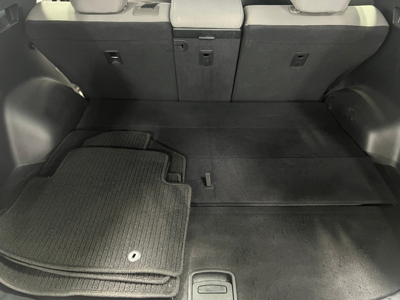 Thumbnail: 2016 Hyundai Santa Fe - 7
