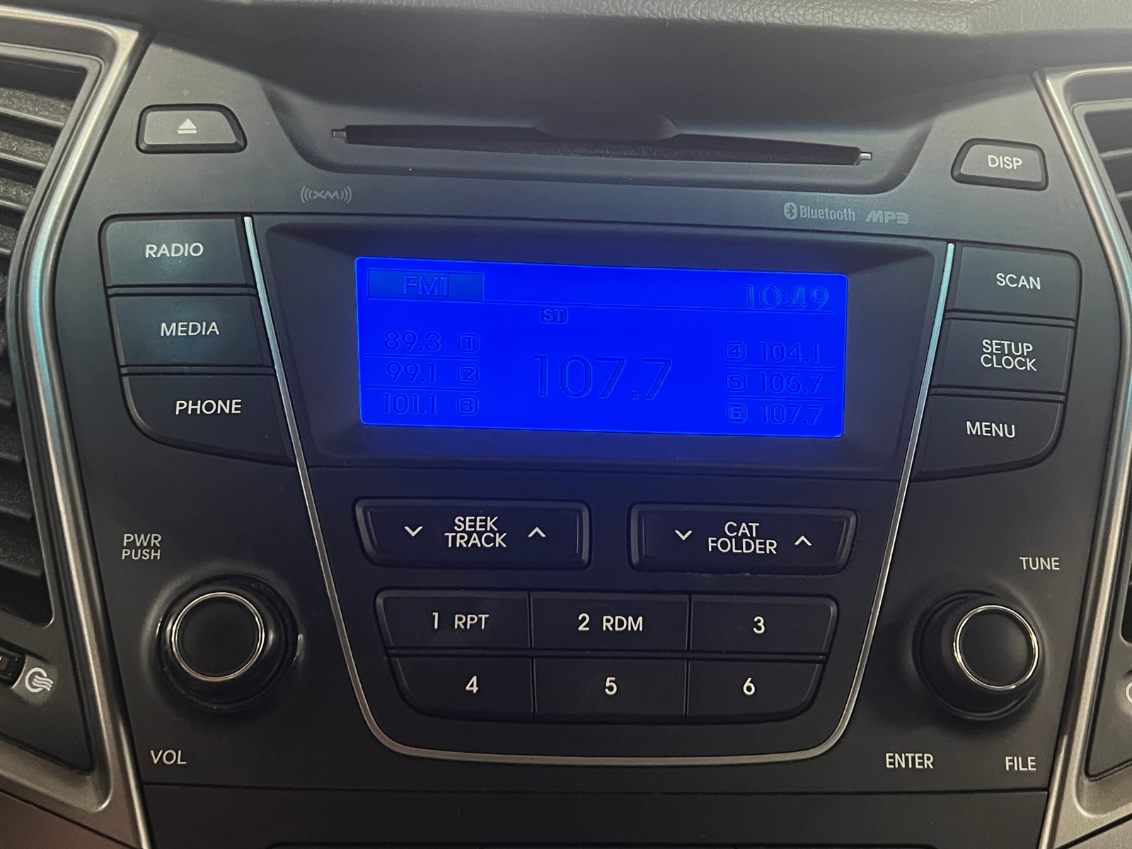 Thumbnail: 2016 Hyundai Santa Fe - 4