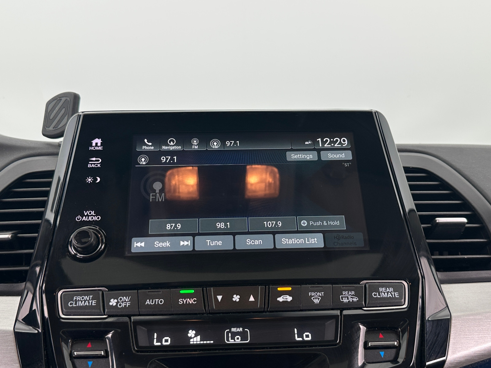 Thumbnail: 2023 Honda Odyssey - 3