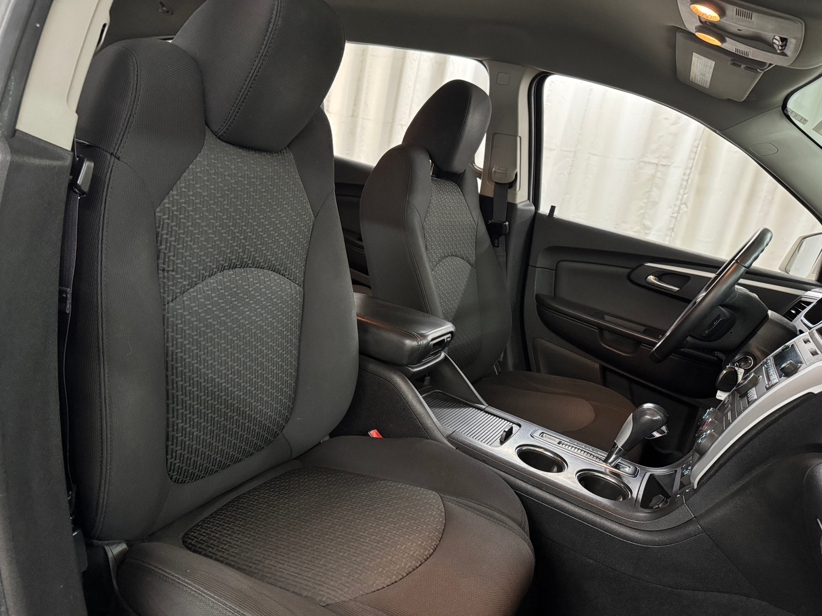 Thumbnail: 2012 Chevrolet Traverse - 2
