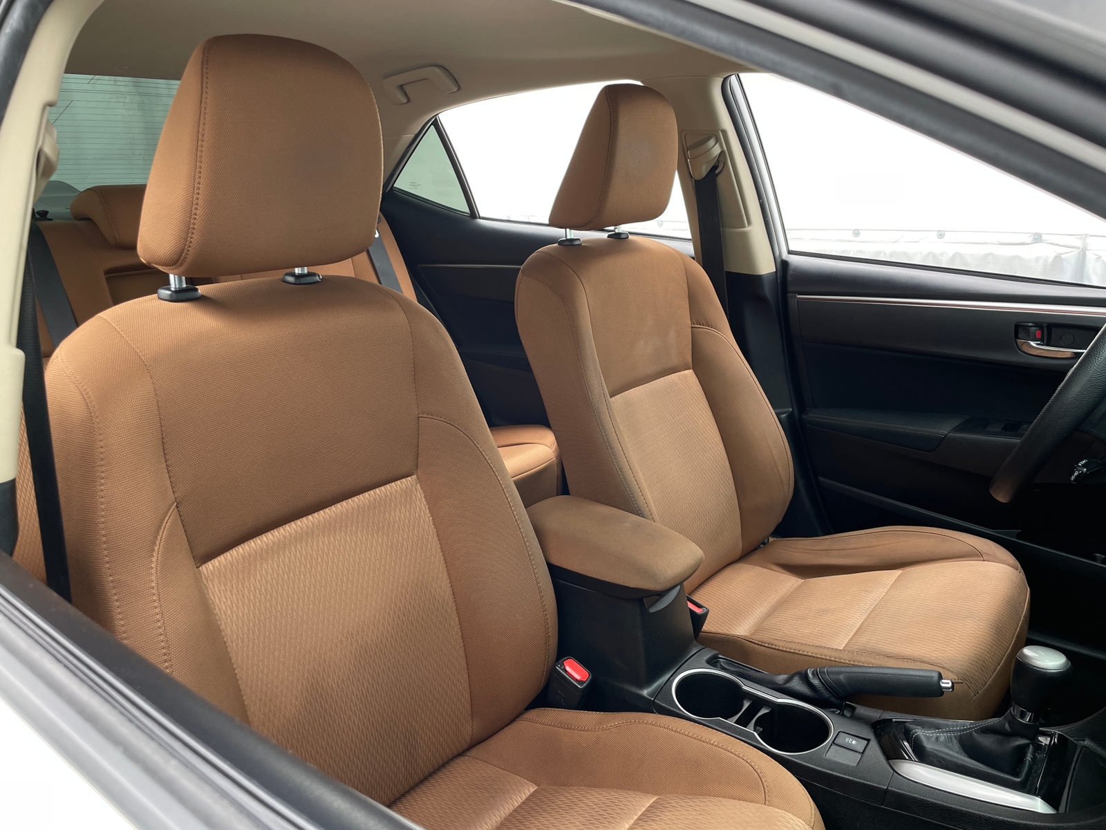 Thumbnail: 2015 Toyota Corolla - 2