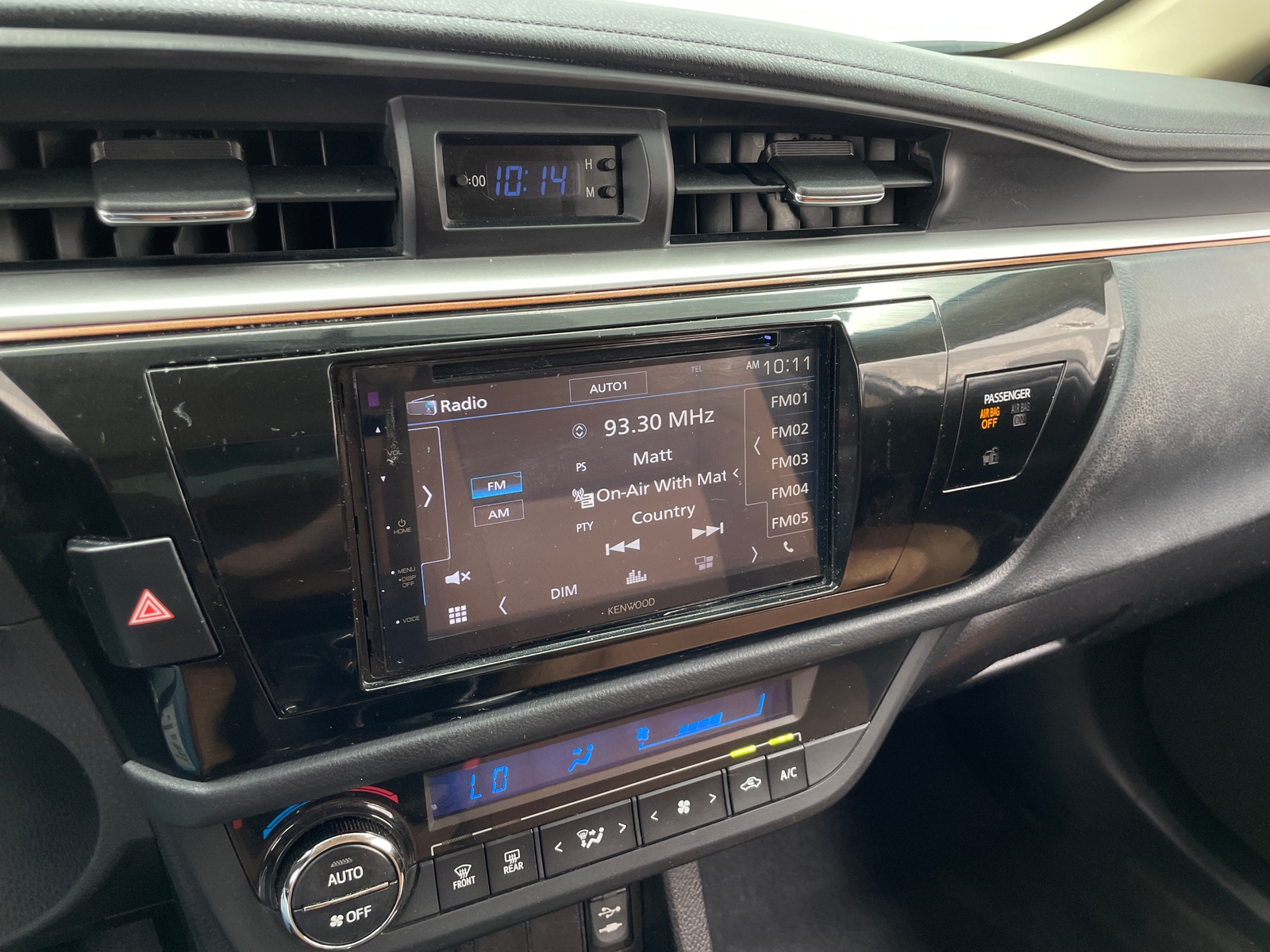 Thumbnail: 2015 Toyota Corolla - 4