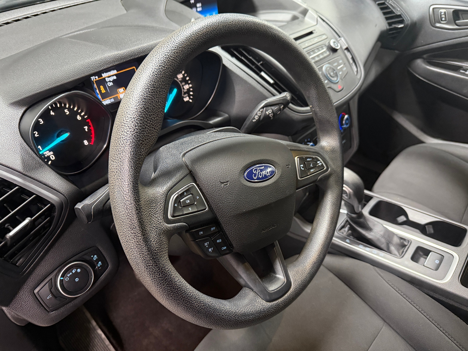 Thumbnail: 2017 Ford Escape - 5