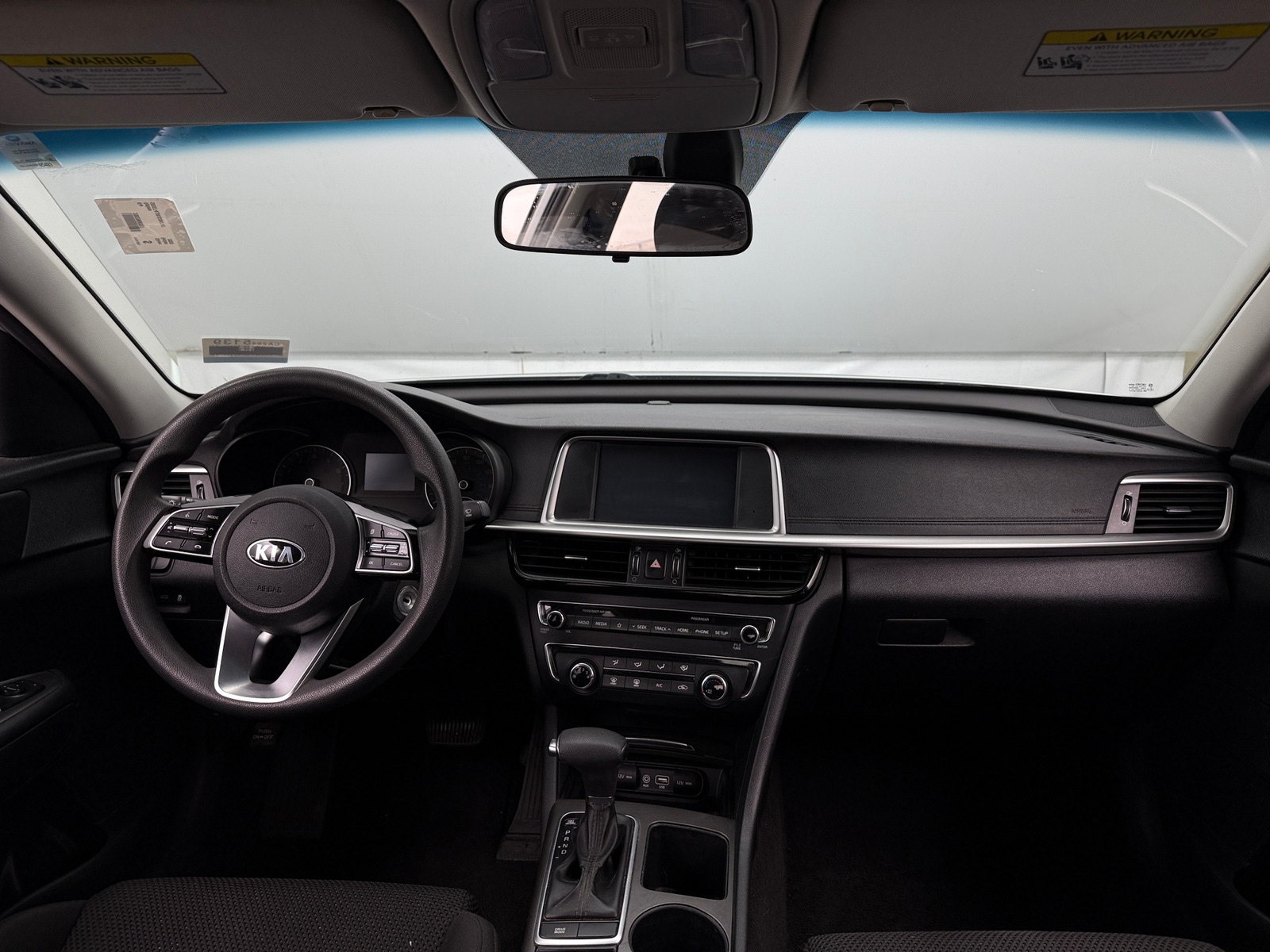 Thumbnail: 2020 Kia Optima - 3