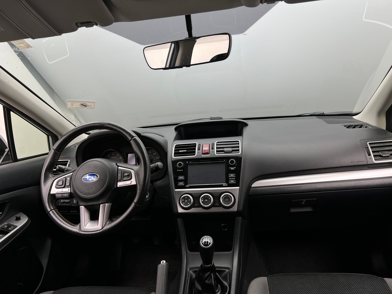 Thumbnail: 2017 Subaru Crosstrek - 3