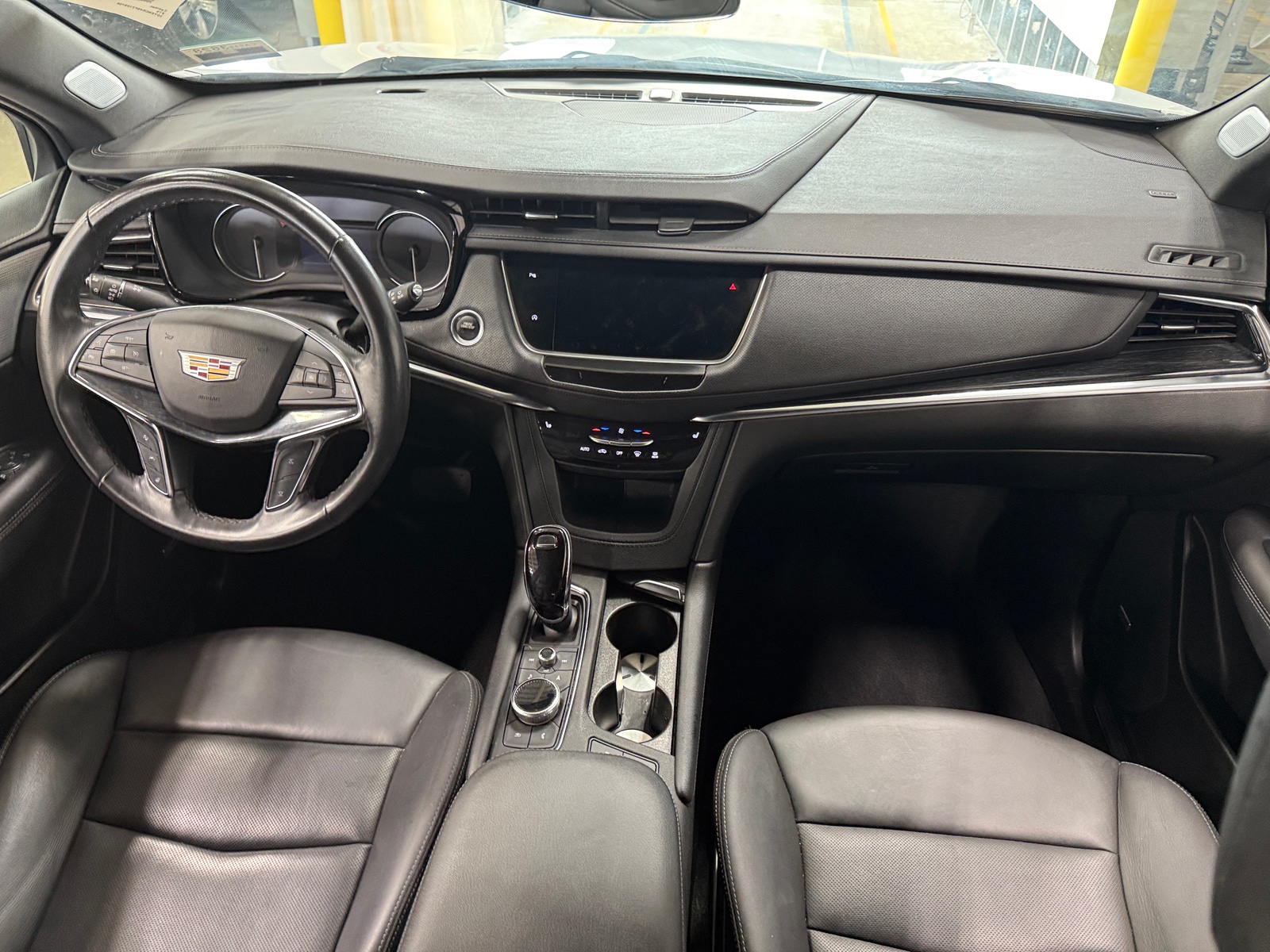 Thumbnail: 2023 Cadillac XT5 - 2