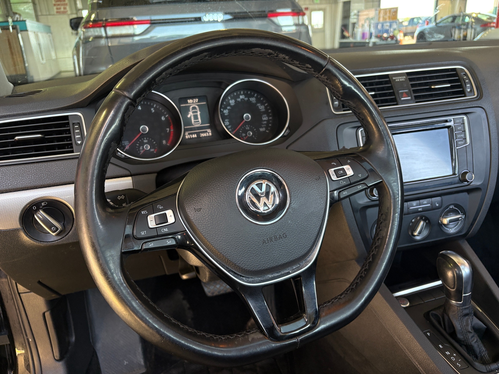 Thumbnail: 2018 Volkswagen Jetta - 4