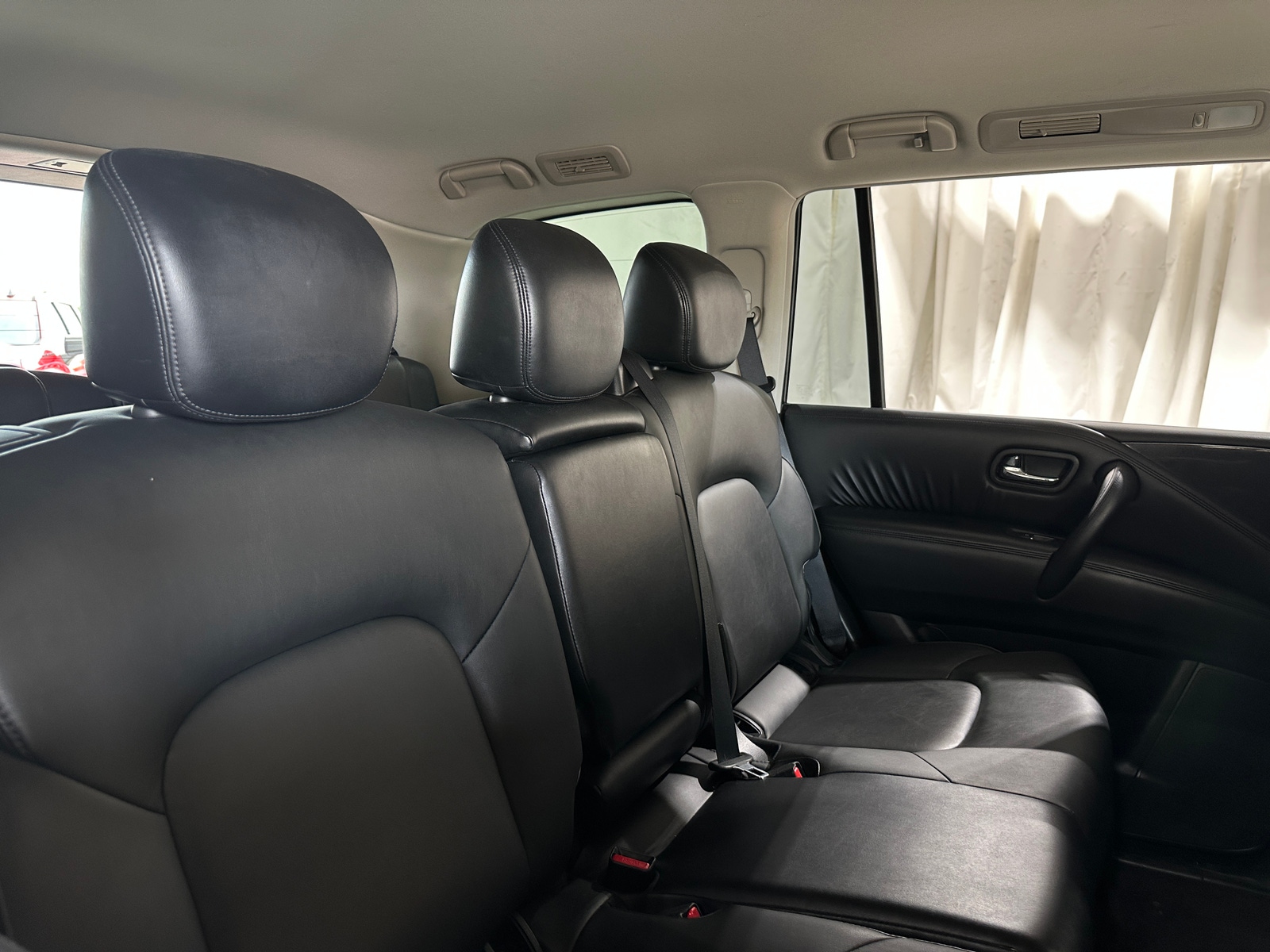 Thumbnail: 2021 Nissan Armada - 5