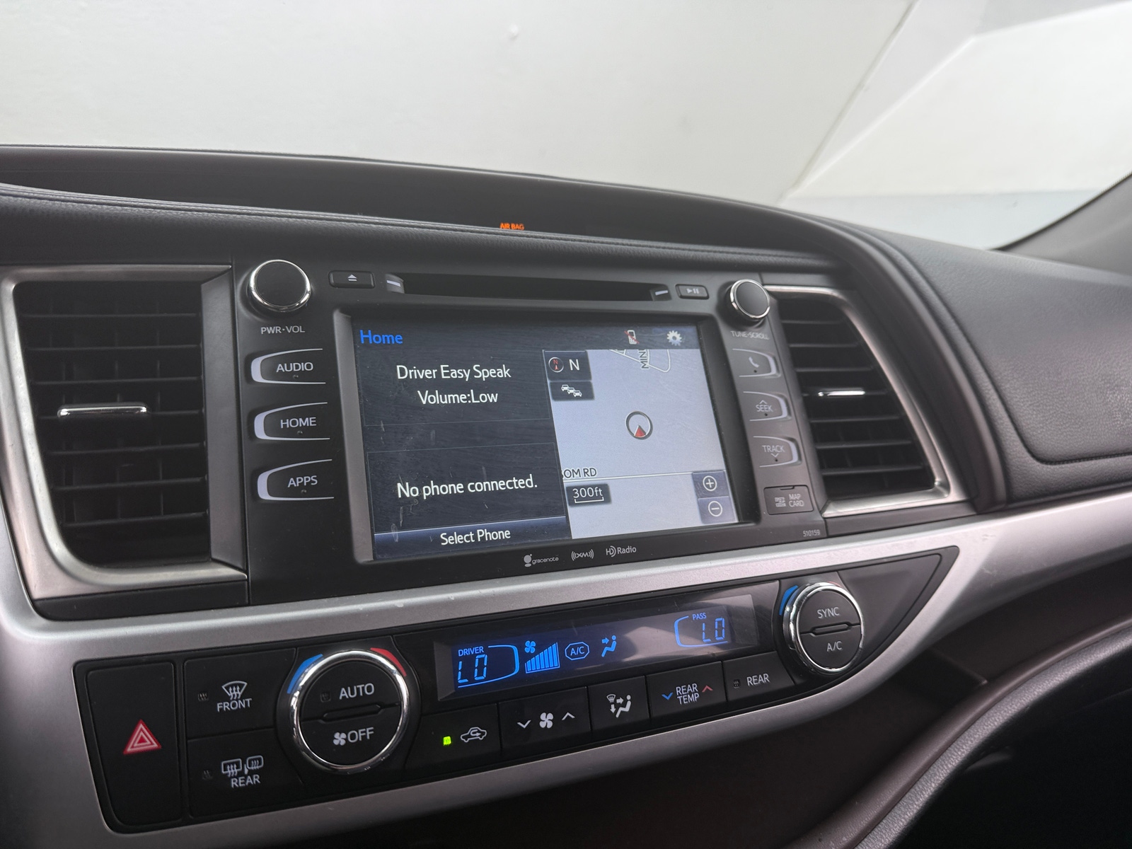 Thumbnail: 2016 Toyota Highlander - 3