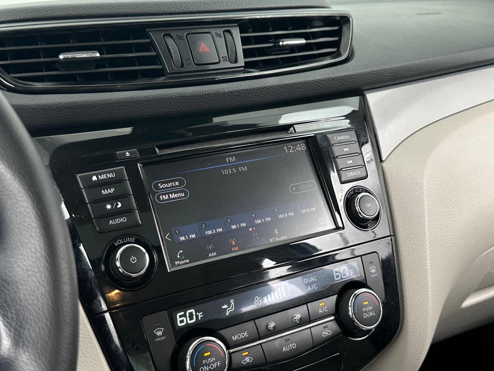 Thumbnail: 2020 Nissan Rogue Sport - 3