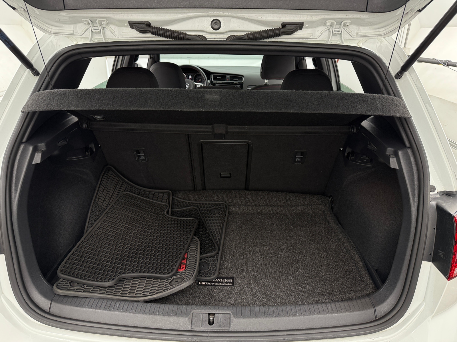 Thumbnail: 2019 Volkswagen Golf - 7