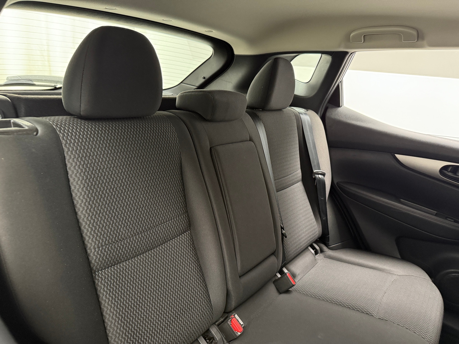 Thumbnail: 2019 Nissan Rogue Sport - 6