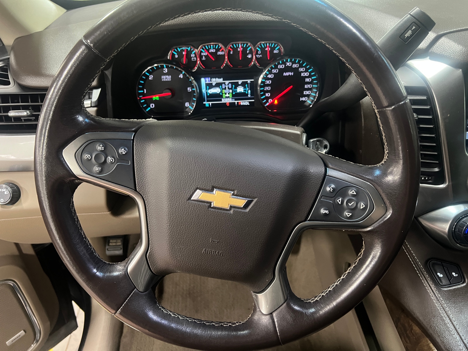 Thumbnail: 2019 Chevrolet Tahoe - 4