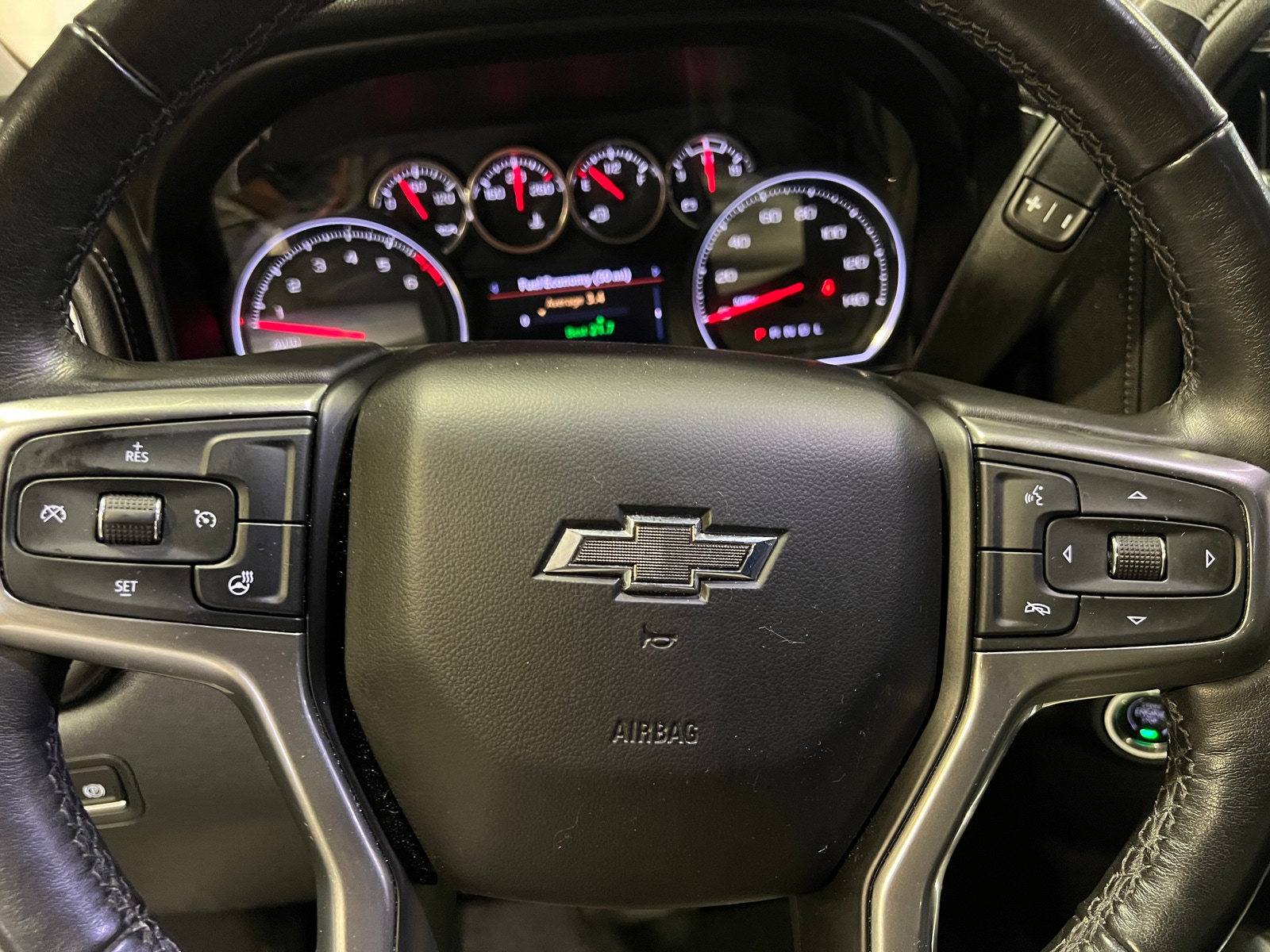 Thumbnail: 2020 Chevrolet Silverado 1500 - 4