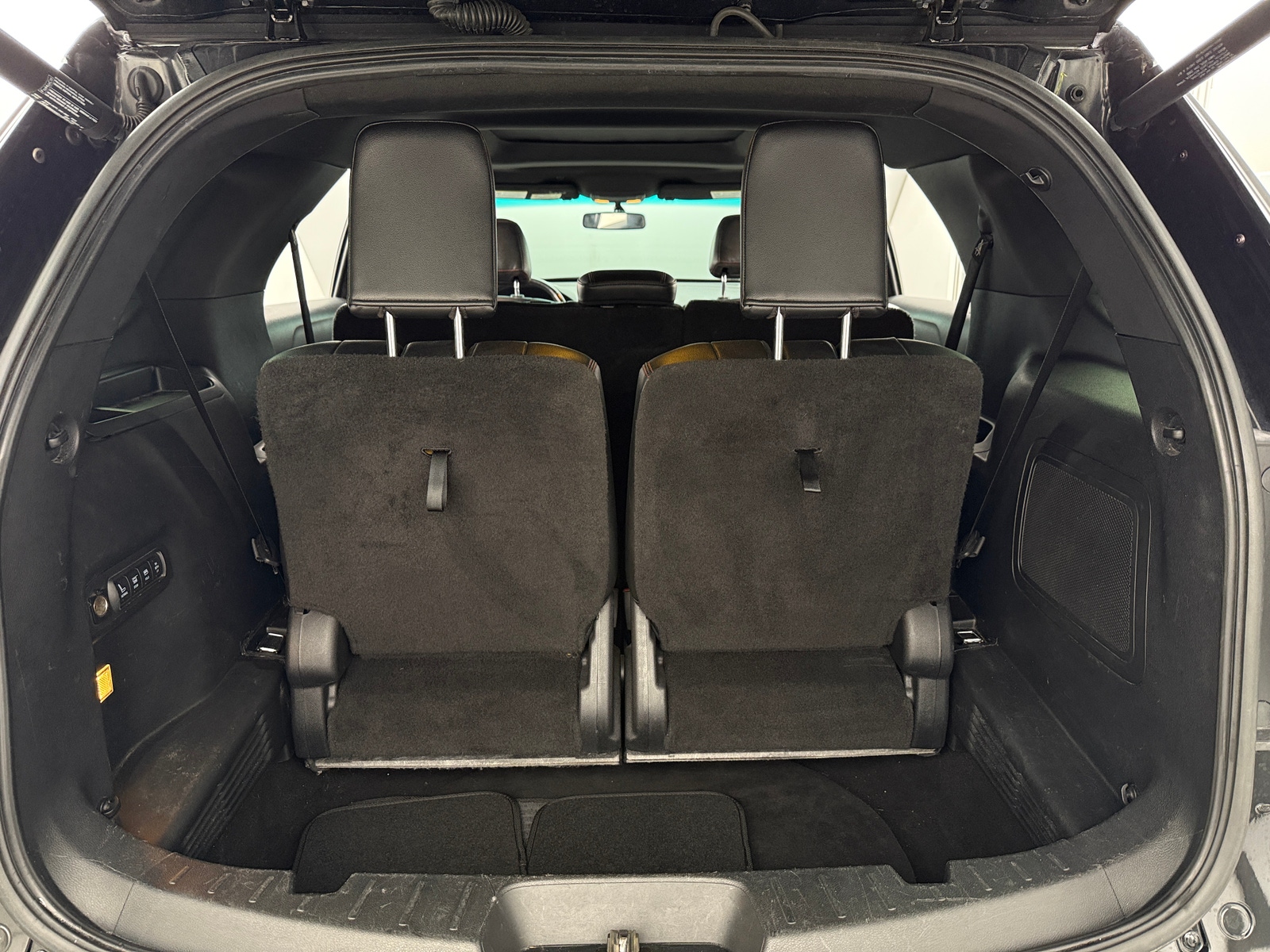 Thumbnail: 2016 Ford Explorer - 6