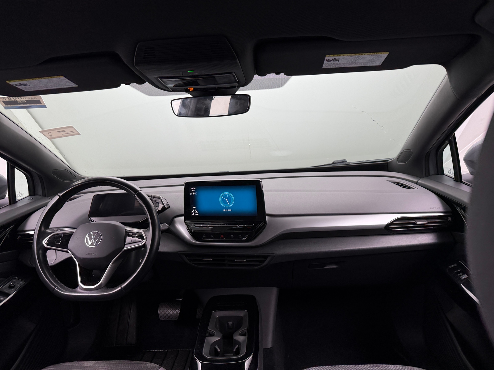 Thumbnail: 2022 Volkswagen ID.4 - 3