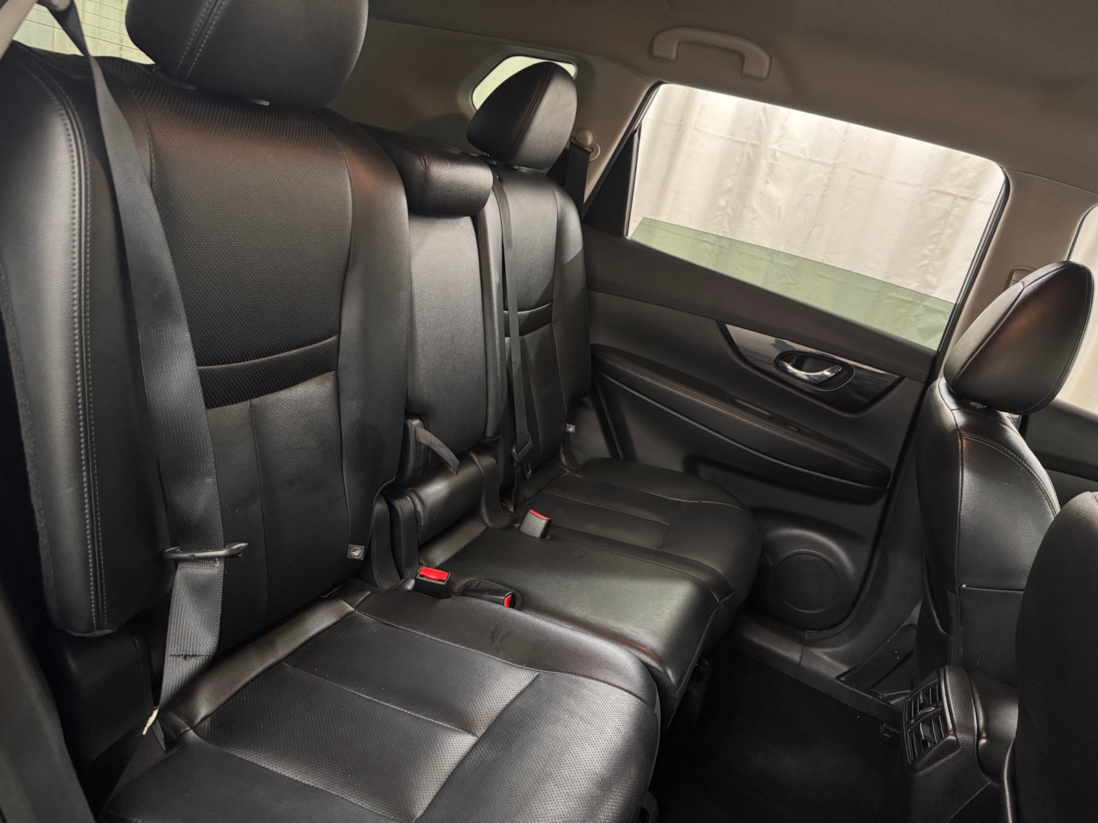 Thumbnail: 2020 Nissan Rogue - 5