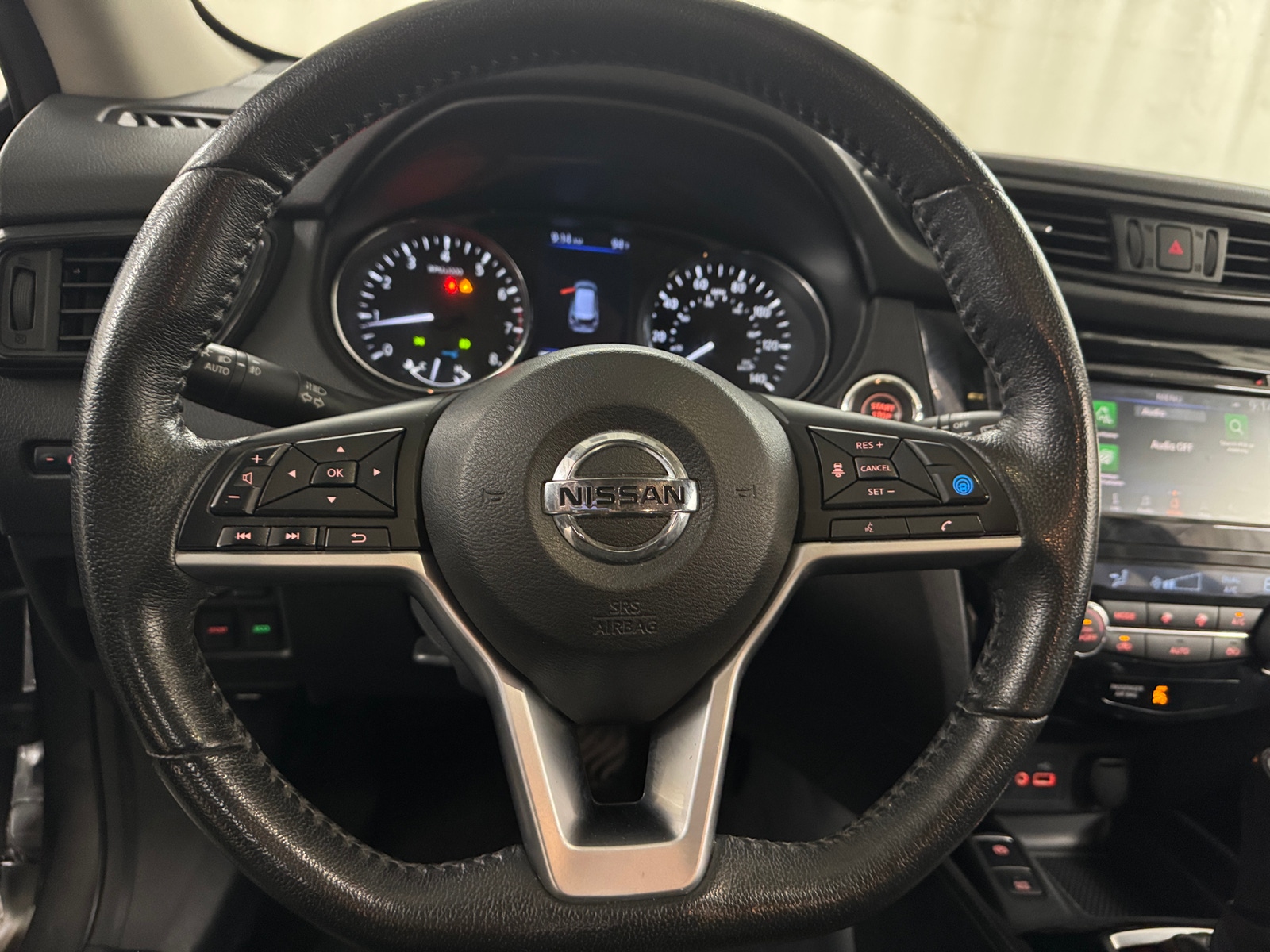 Thumbnail: 2020 Nissan Rogue - 4