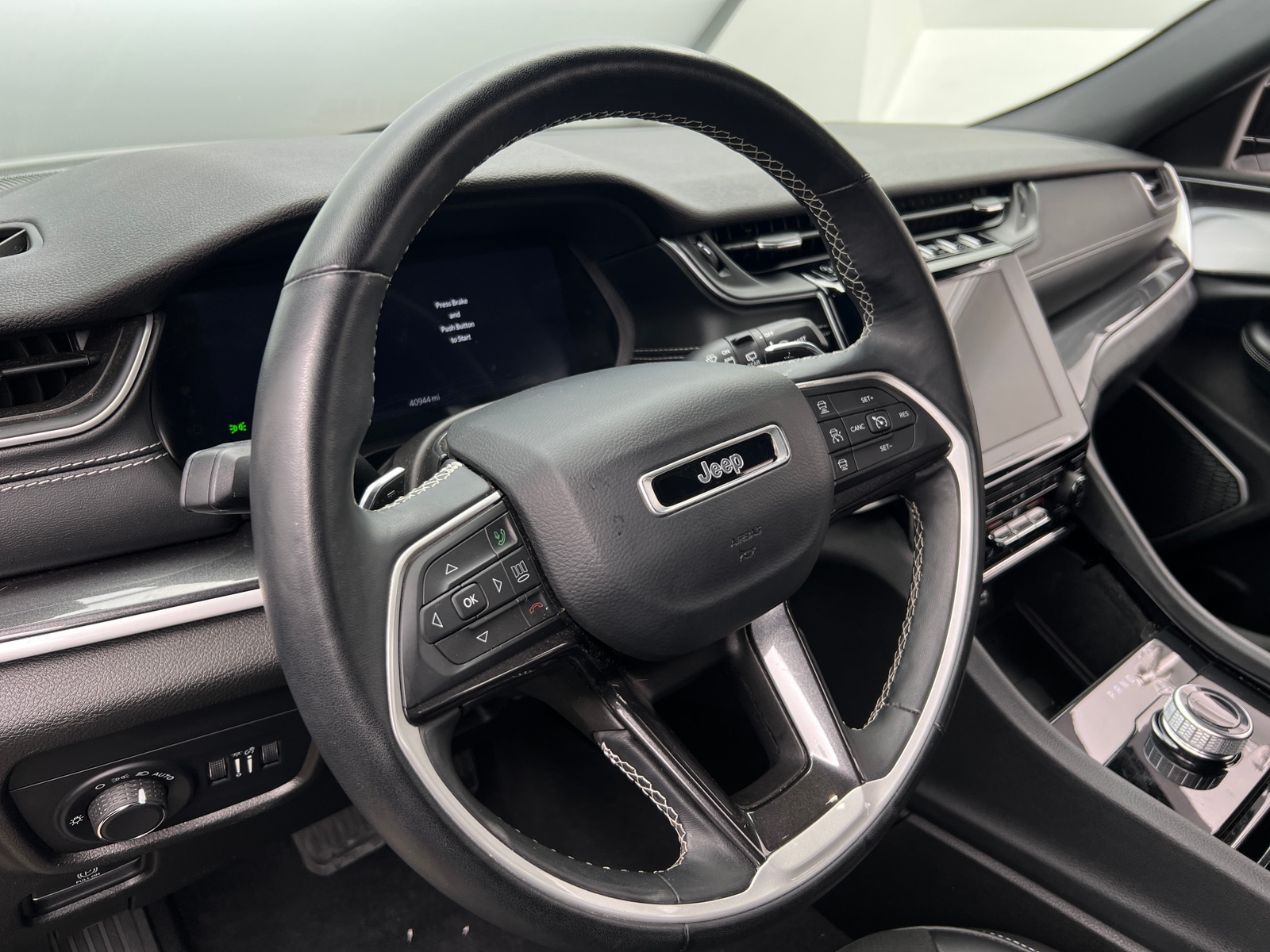 Thumbnail: 2021 Jeep Grand Cherokee L - 4