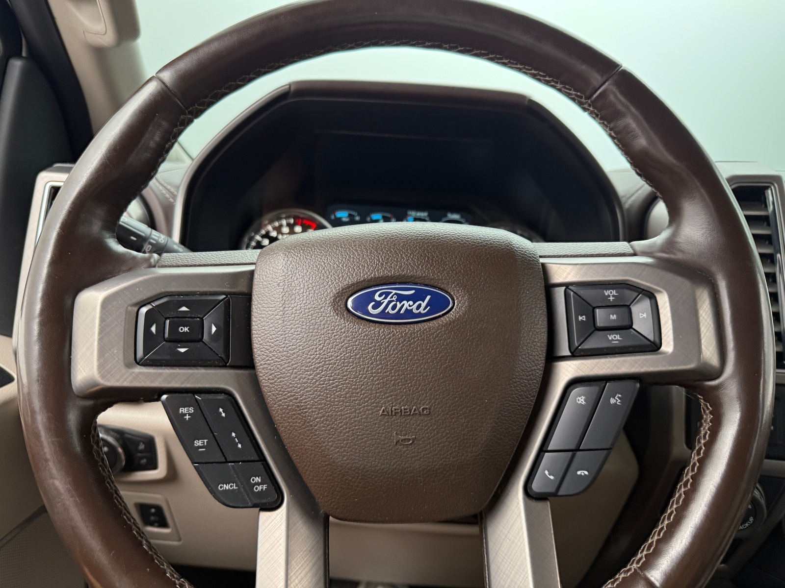 Thumbnail: 2019 Ford Econoline - 5