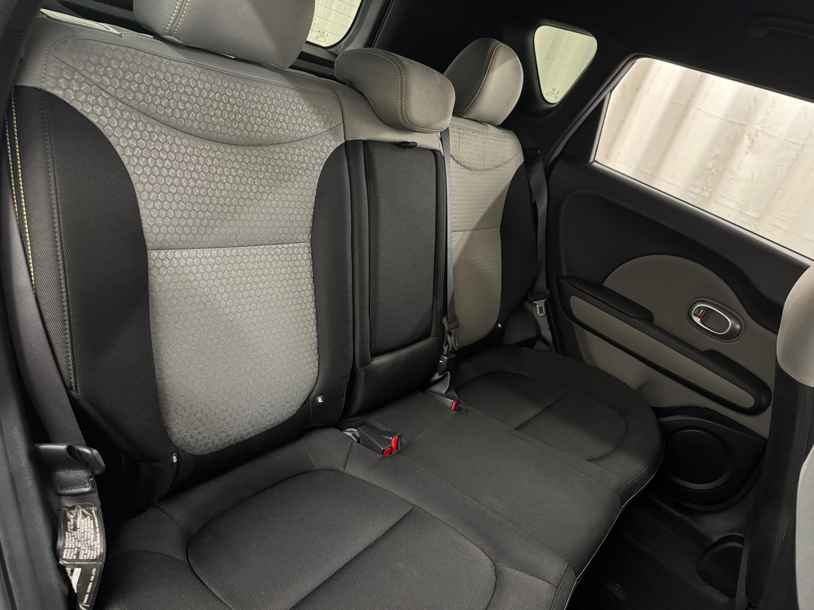 Thumbnail: 2016 Kia Soul - 6