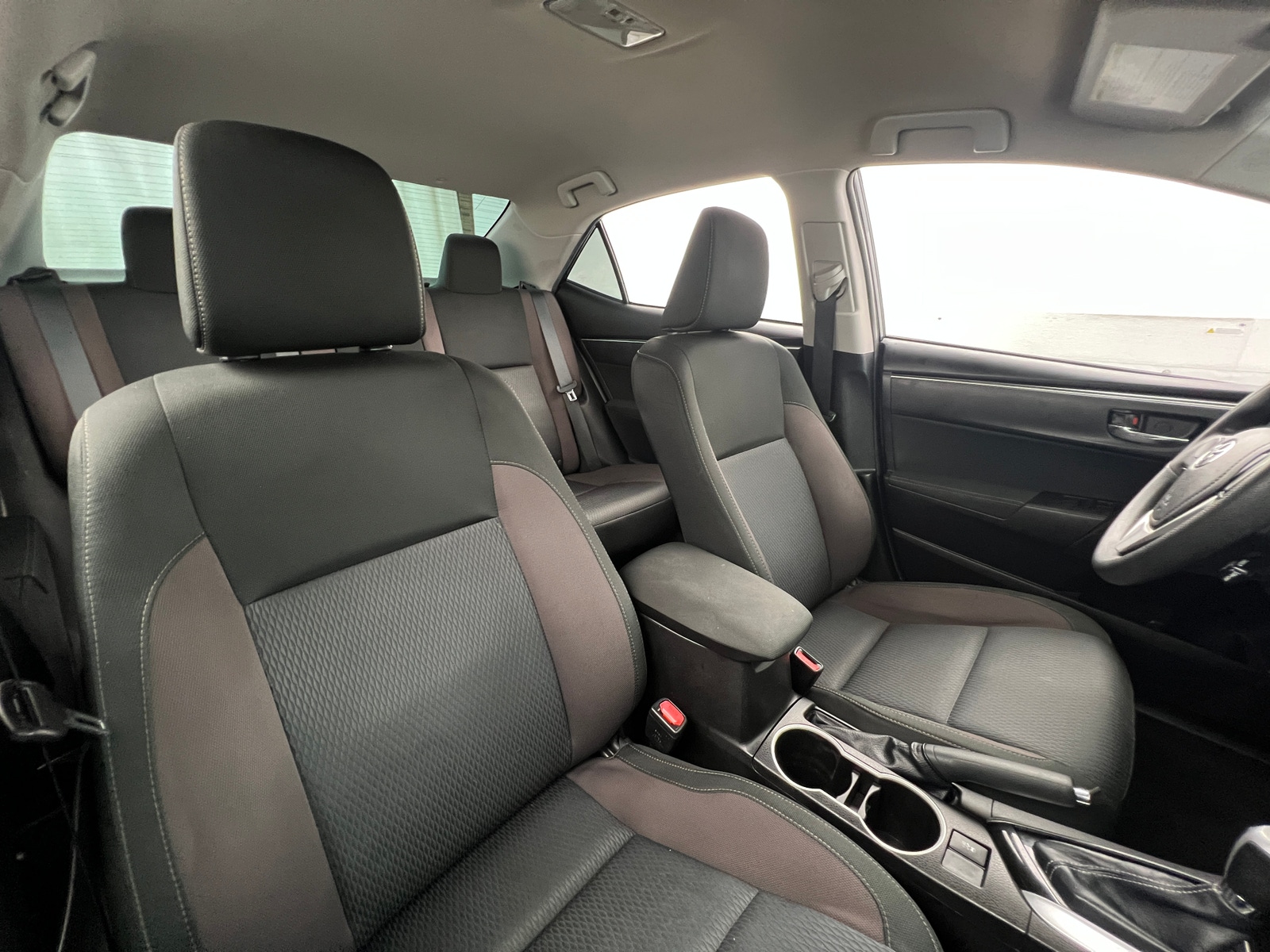 Thumbnail: 2018 Toyota Corolla - 2