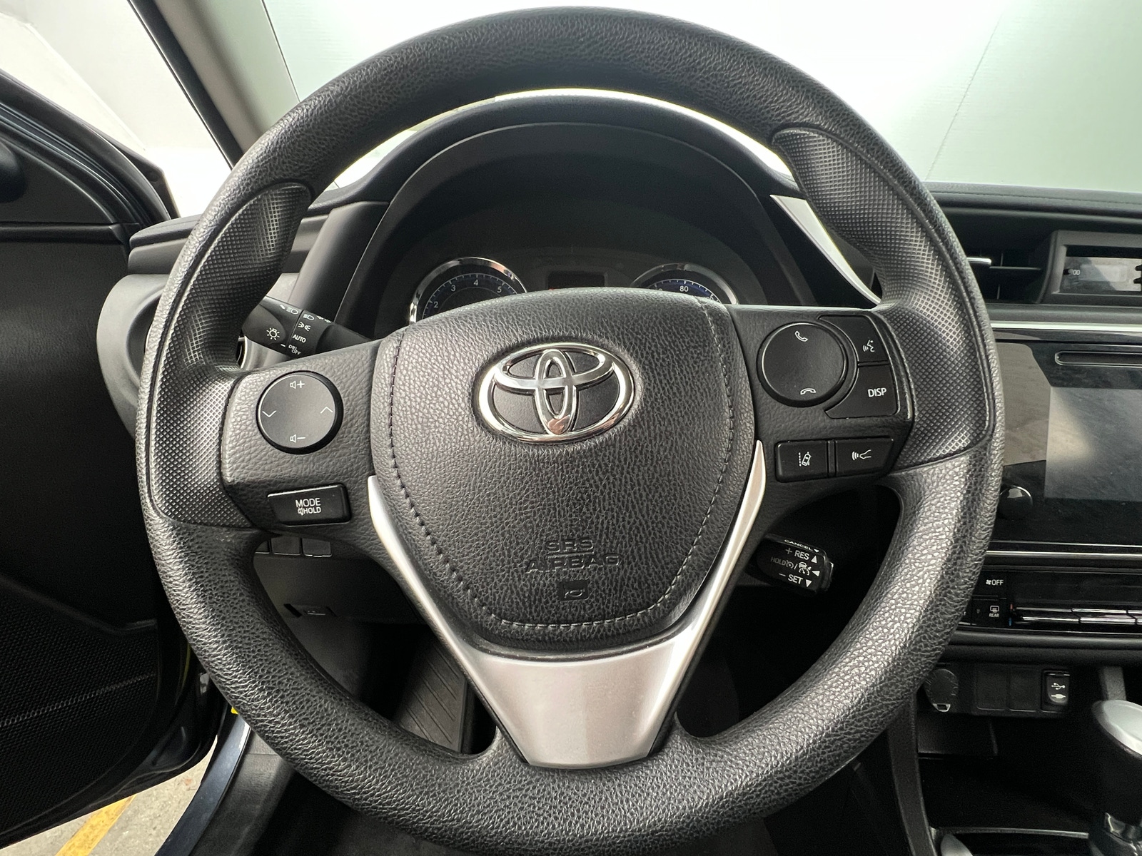 Thumbnail: 2018 Toyota Corolla - 5
