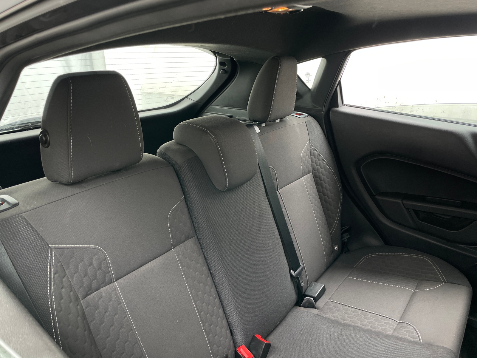 Thumbnail: 2016 Ford Fiesta - 6