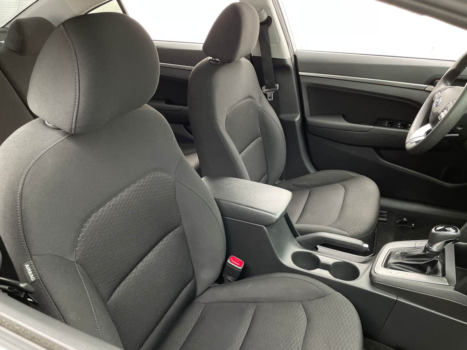 Thumbnail: 2020 Hyundai Elantra - 2