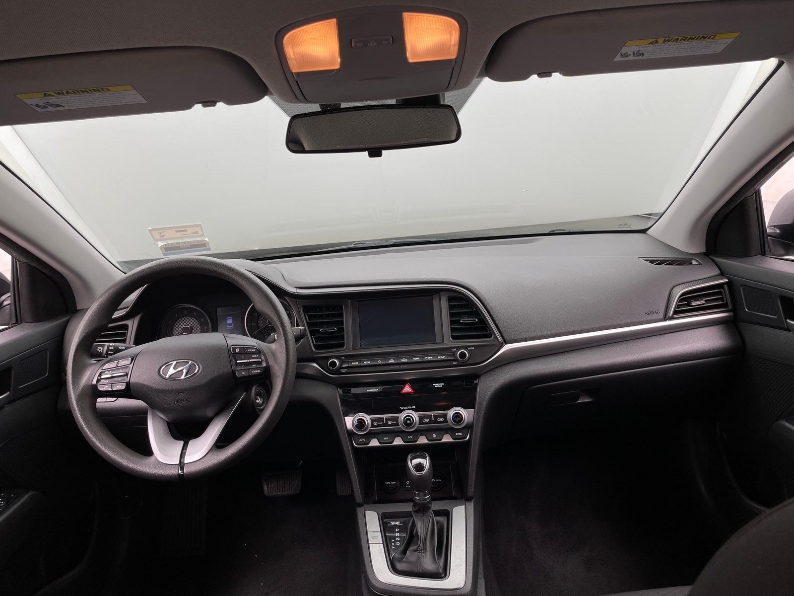 Thumbnail: 2020 Hyundai Elantra - 3
