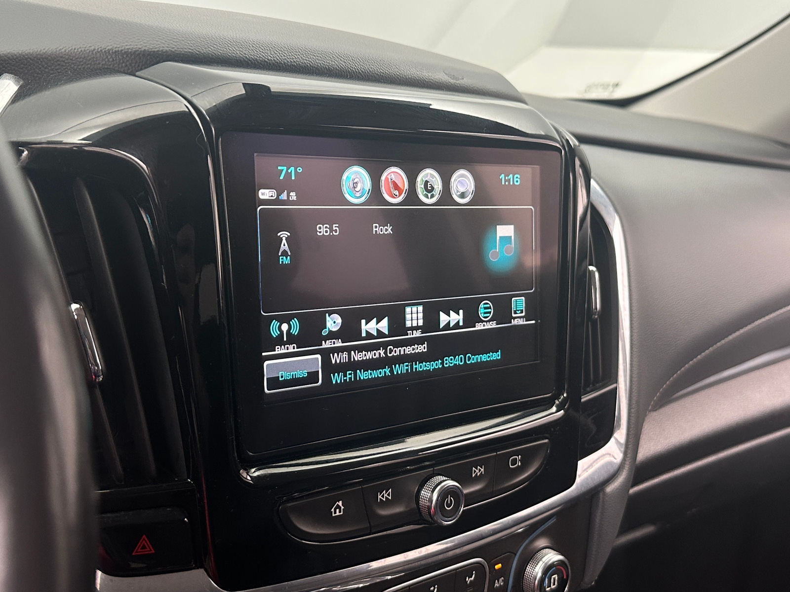 Thumbnail: 2019 Chevrolet Traverse - 4