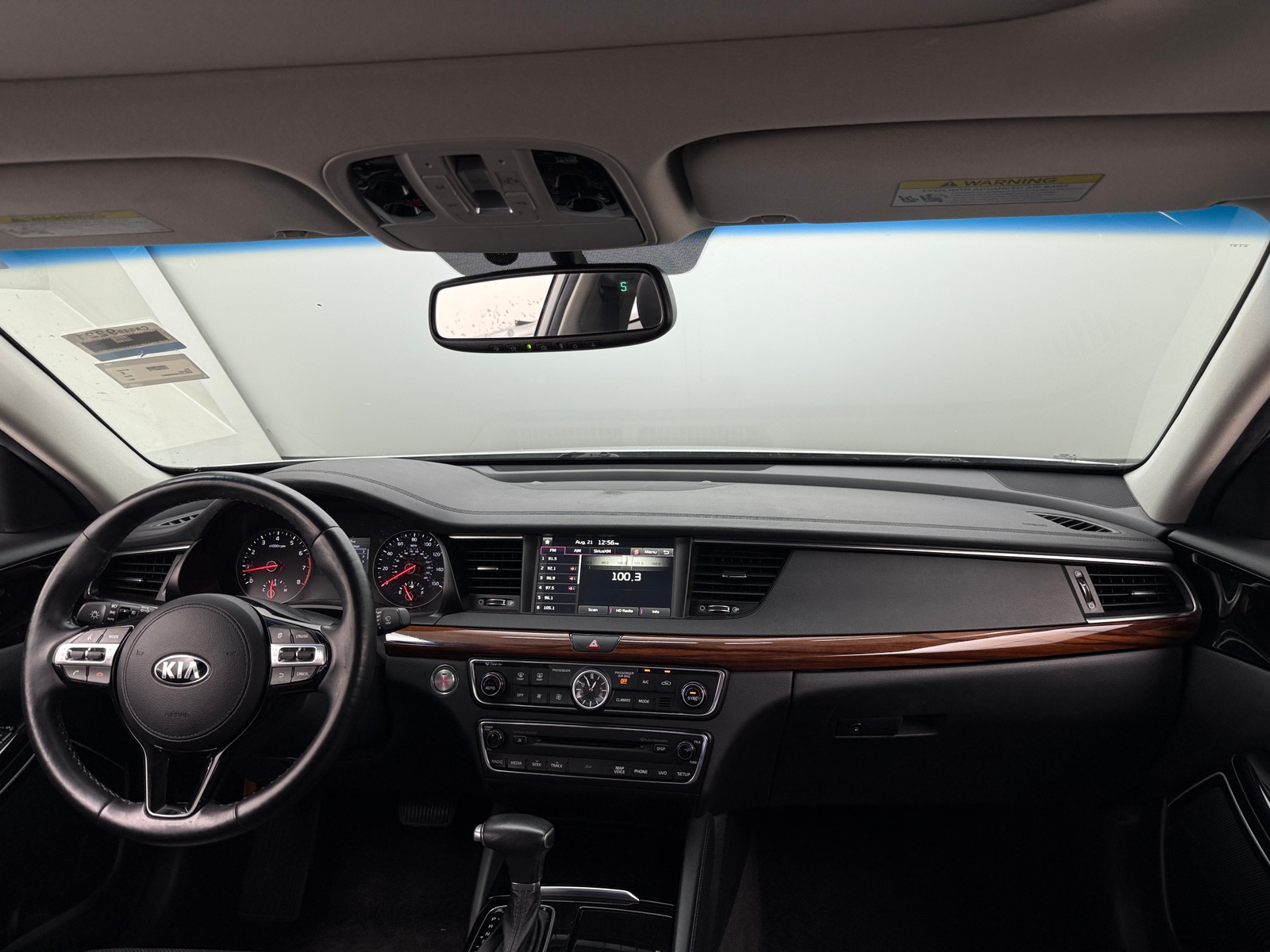 Thumbnail: 2017 Kia Cadenza - 2