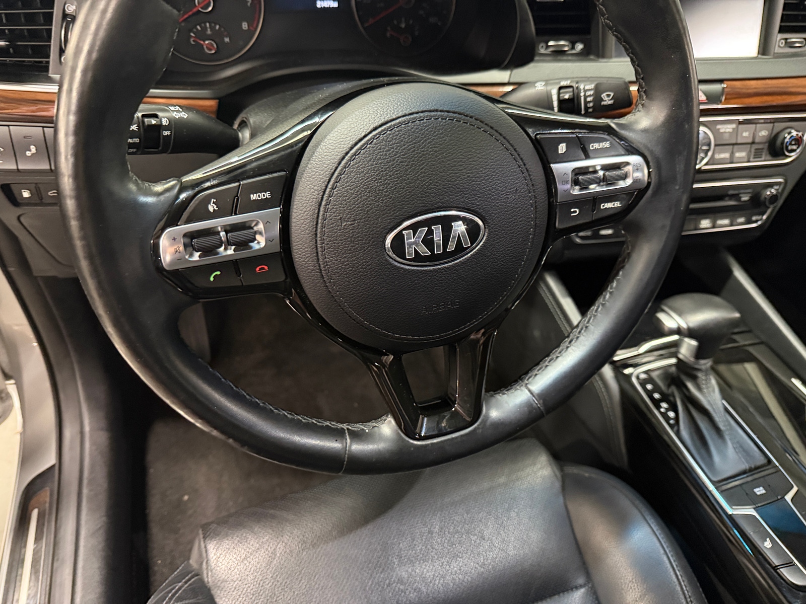 Thumbnail: 2017 Kia Cadenza - 4
