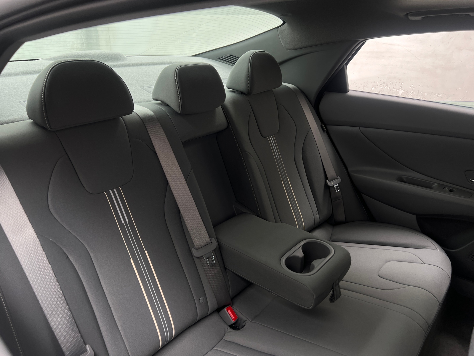 Thumbnail: 2024 Hyundai Elantra - 6