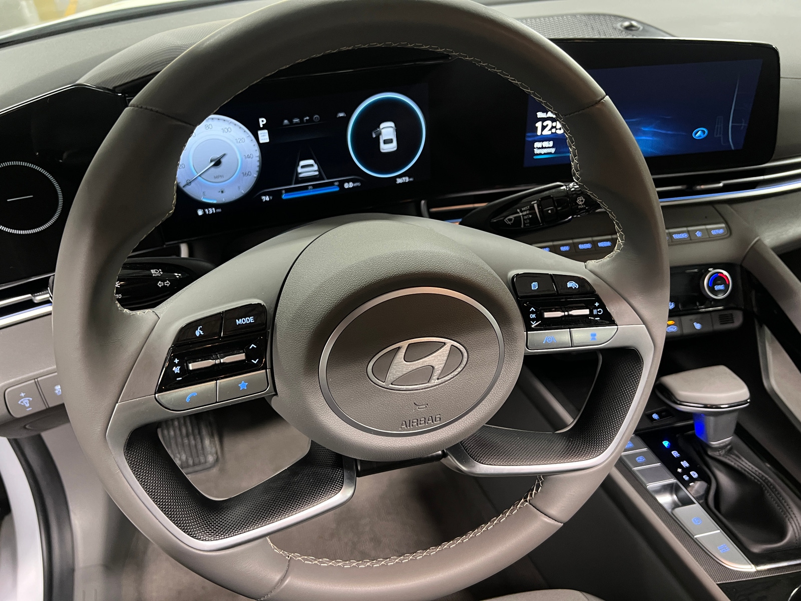 Thumbnail: 2024 Hyundai Elantra - 5