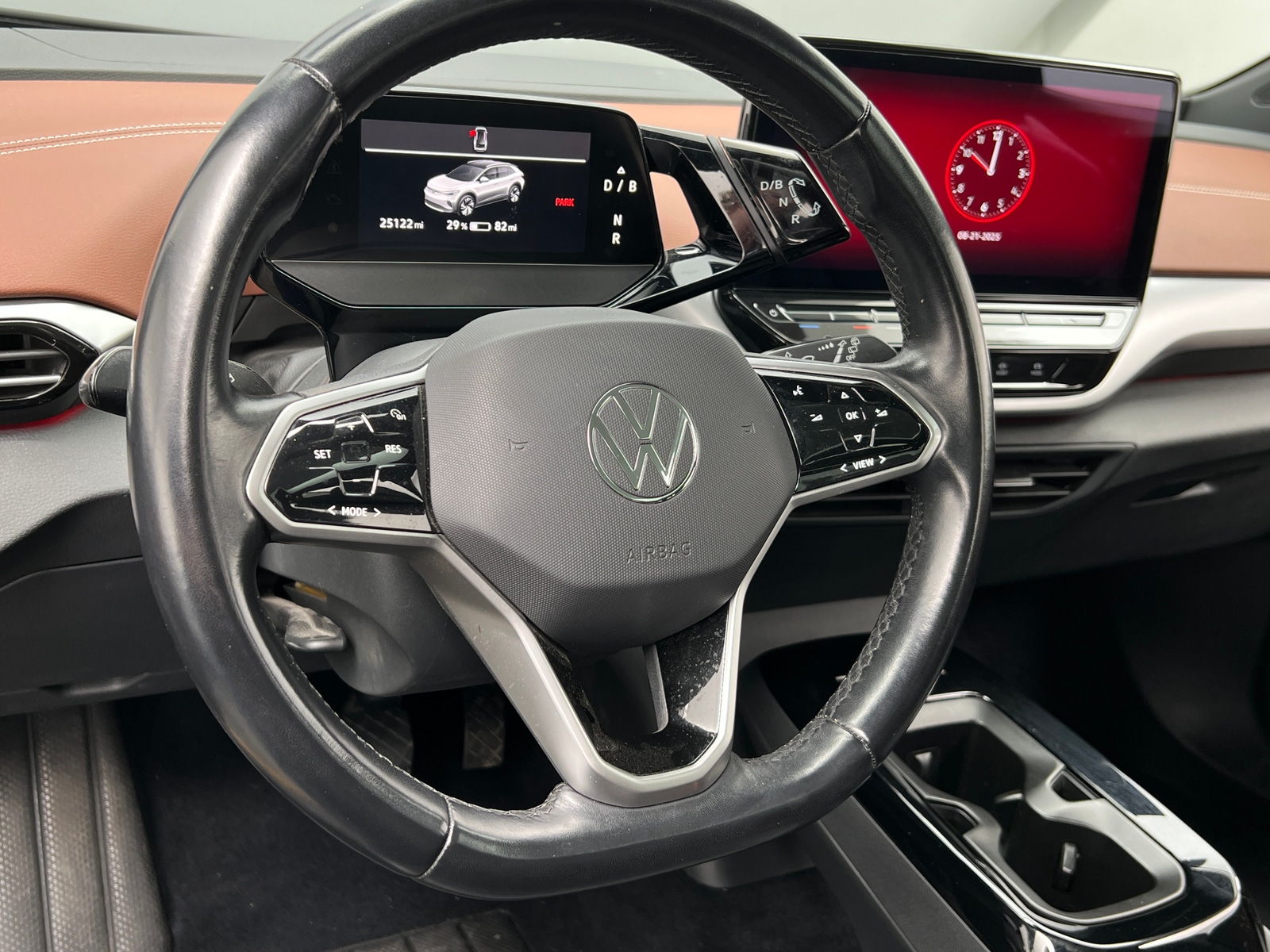 Thumbnail: 2021 Volkswagen ID.4 - 4