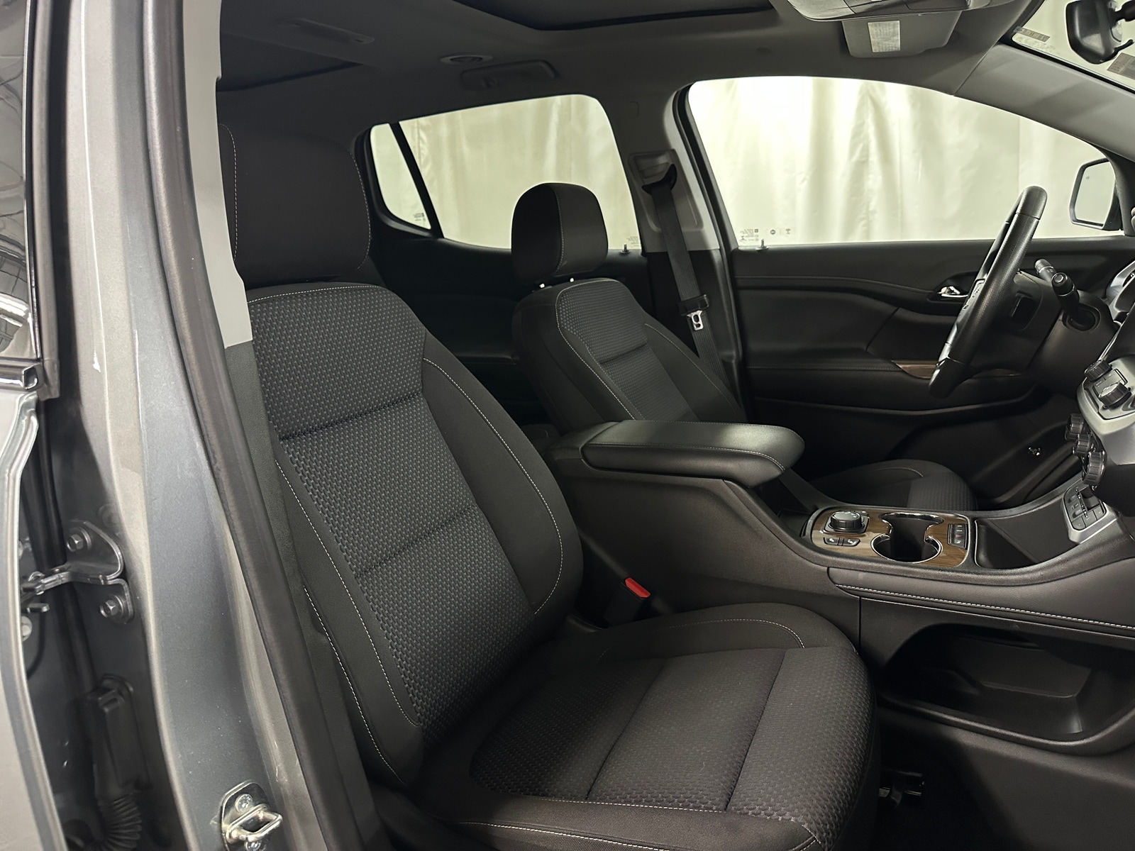 Thumbnail: 2023 GMC Acadia - 2