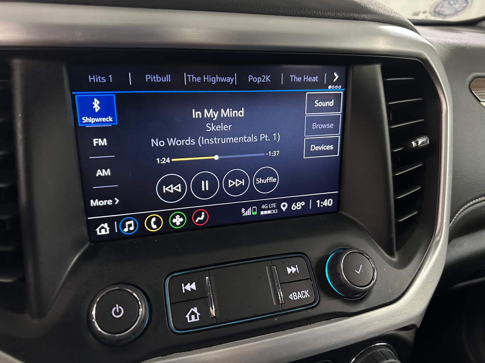 Thumbnail: 2023 GMC Acadia - 4