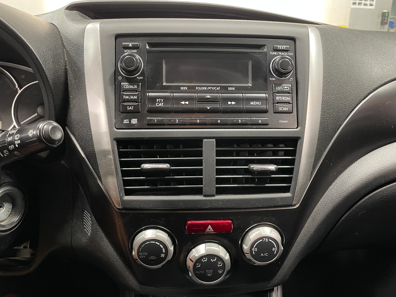 Thumbnail: 2013 Subaru Impreza - 4