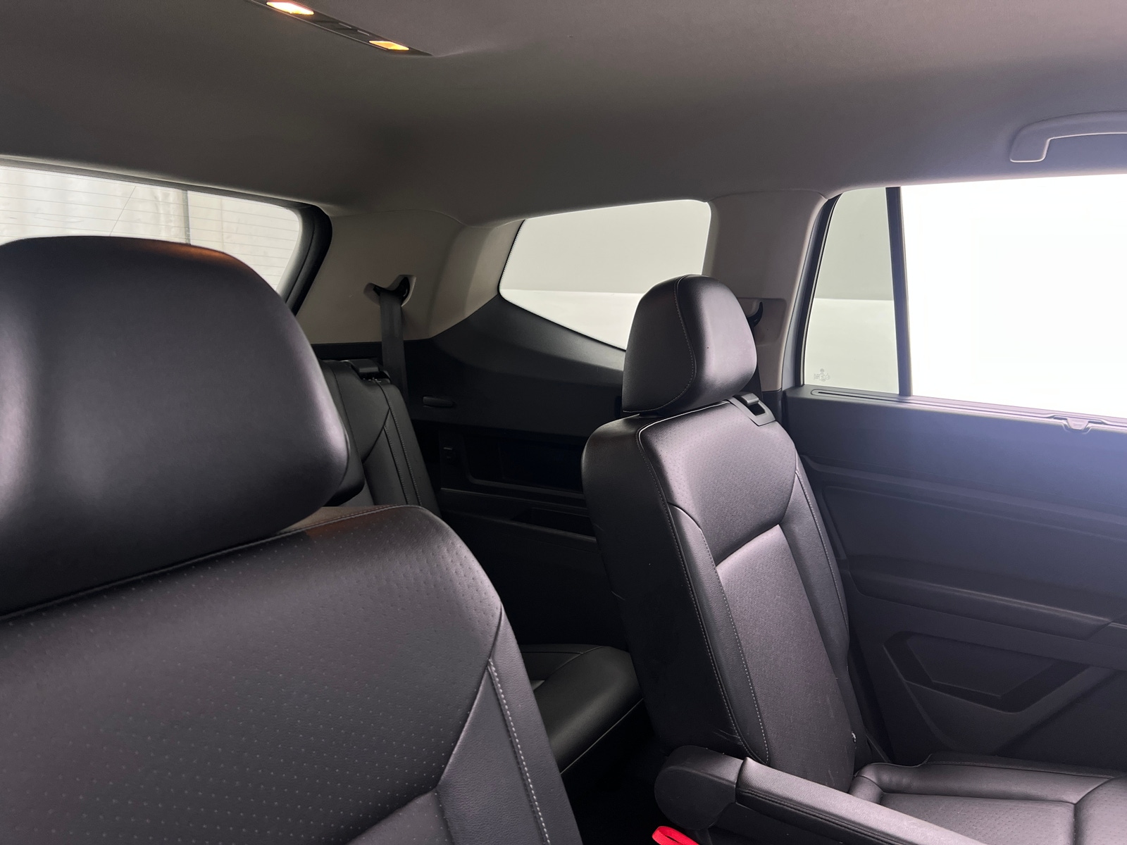 Thumbnail: 2018 Volkswagen Atlas - 6