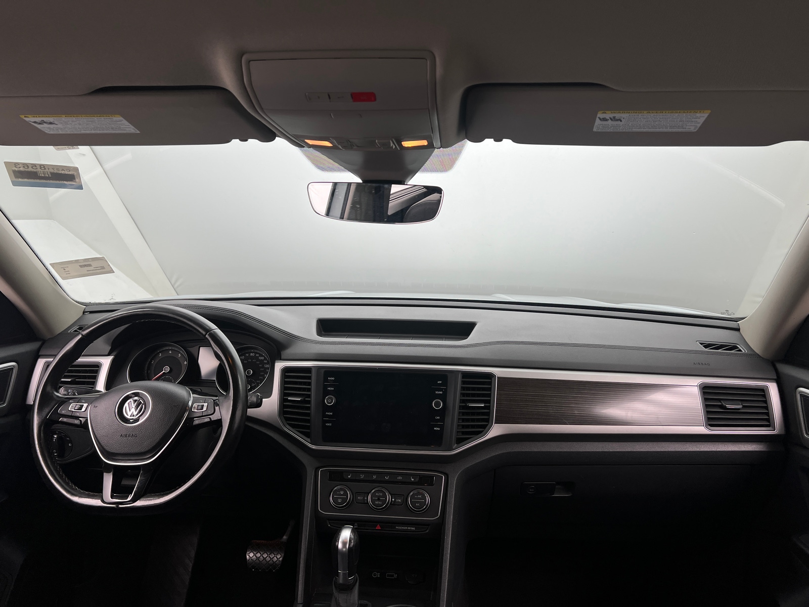 Thumbnail: 2018 Volkswagen Atlas - 3