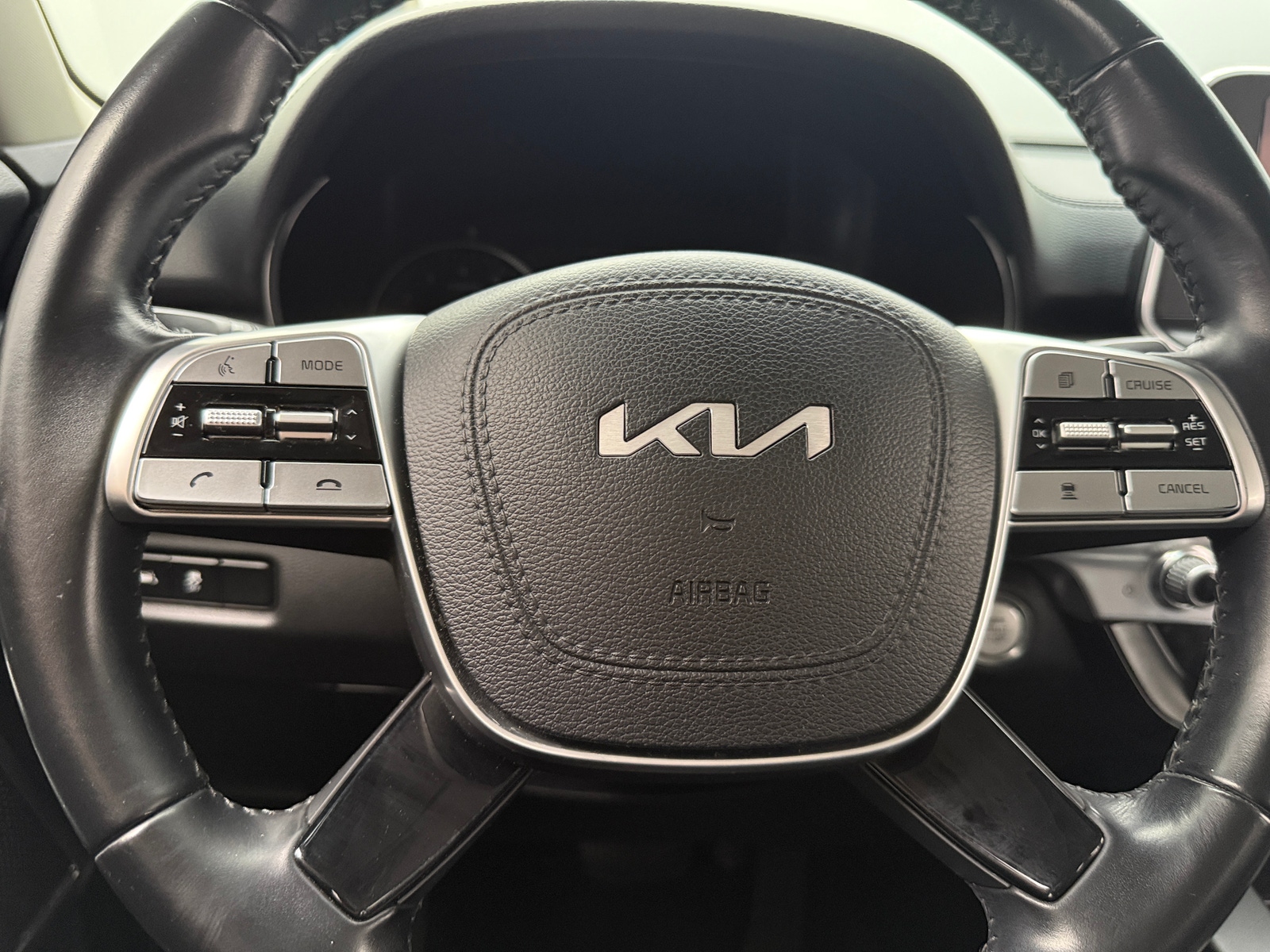 Thumbnail: 2022 Kia Telluride - 4
