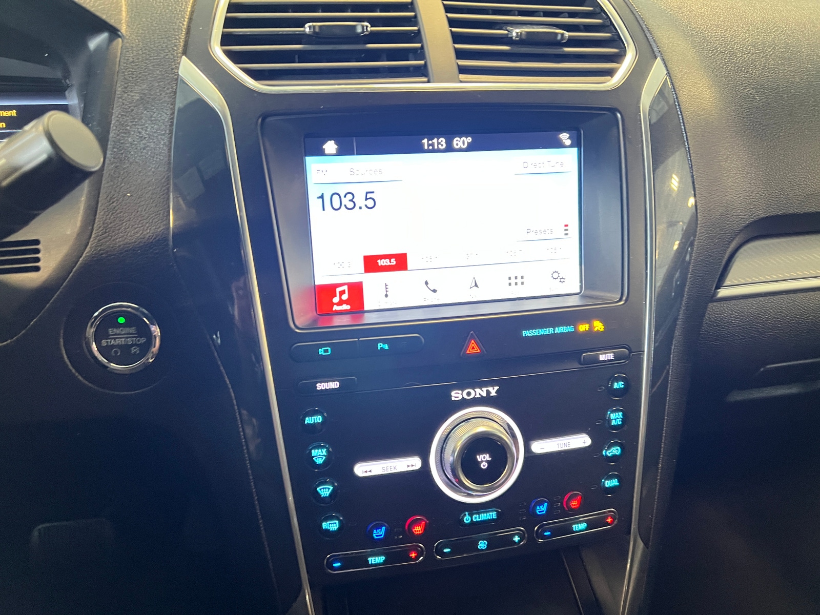 Thumbnail: 2019 Ford Explorer - 3
